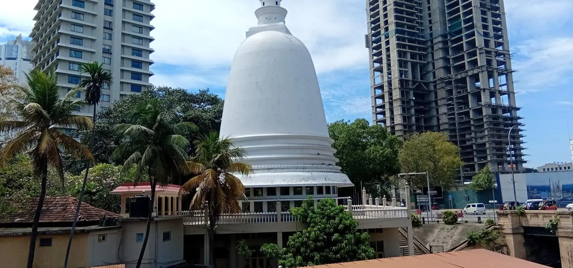 Colombo Downtown Monkey Backpackers Hostel Sri Lanka